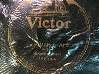 small_victor 35639 a.webp